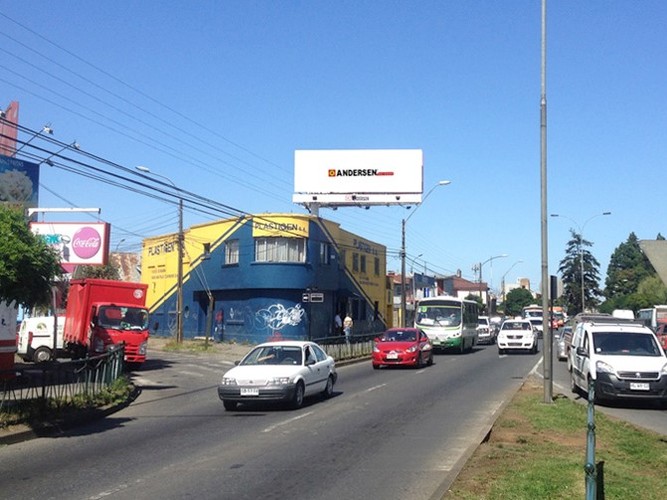 Temuco | Antonio Varas Nº 165 esquina Av. Caupolicán (N) | Unipole